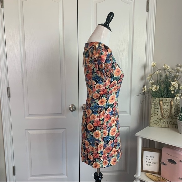 One of a kind! Olivaceous Sample Piece Floral Puff Sleeve Dress - Picture 11 of 16